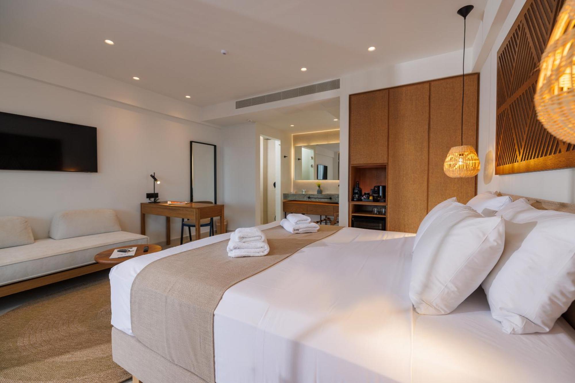 Deos Luxury Suites - Adults Only Hersonissos  Exterior foto